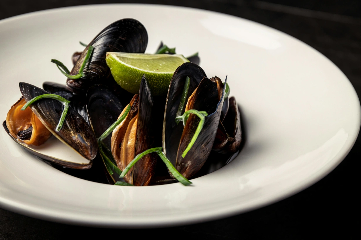 Lescale Restaurant Antibes Lescale 8